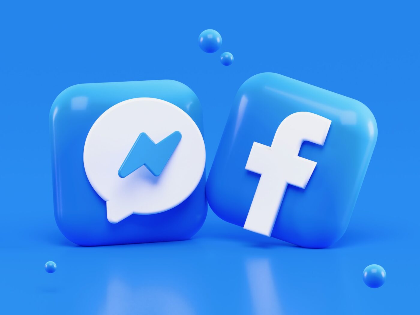 Jak tworzyć angażujące posty na Facebooku?