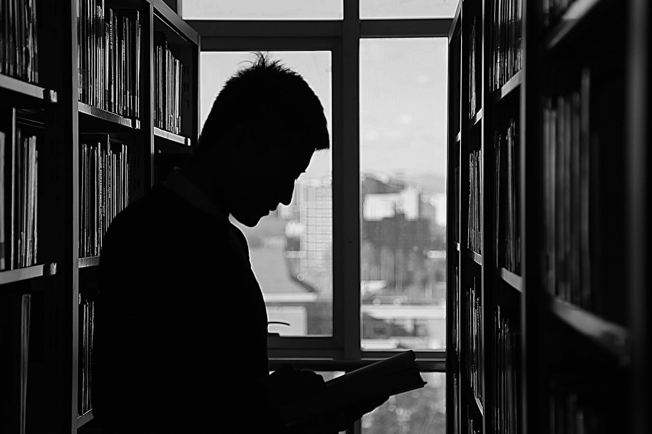 Studia i praca, czyli jak pogodzić naukę i zarabianie?